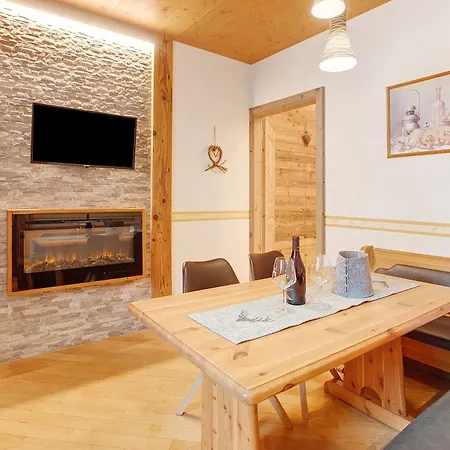 Iride Nordica Apartment *